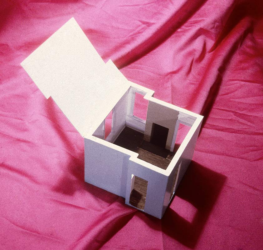 Hopper Room Box